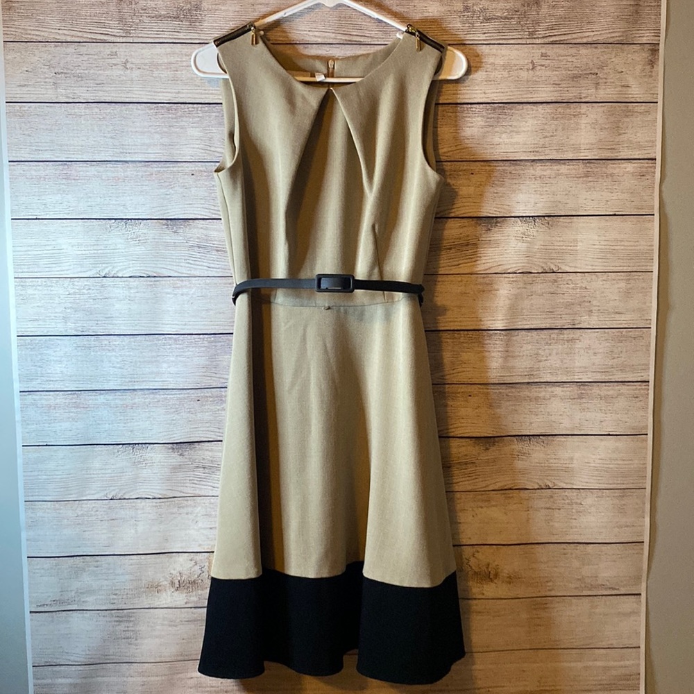 Elegant Tan and Black Sleeveless Dress